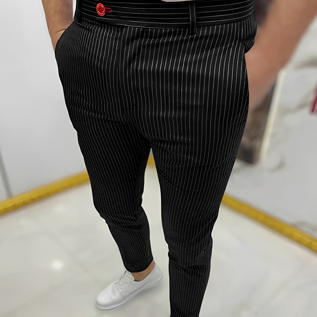 Ezekiel - Lässige Slim Fit Hose