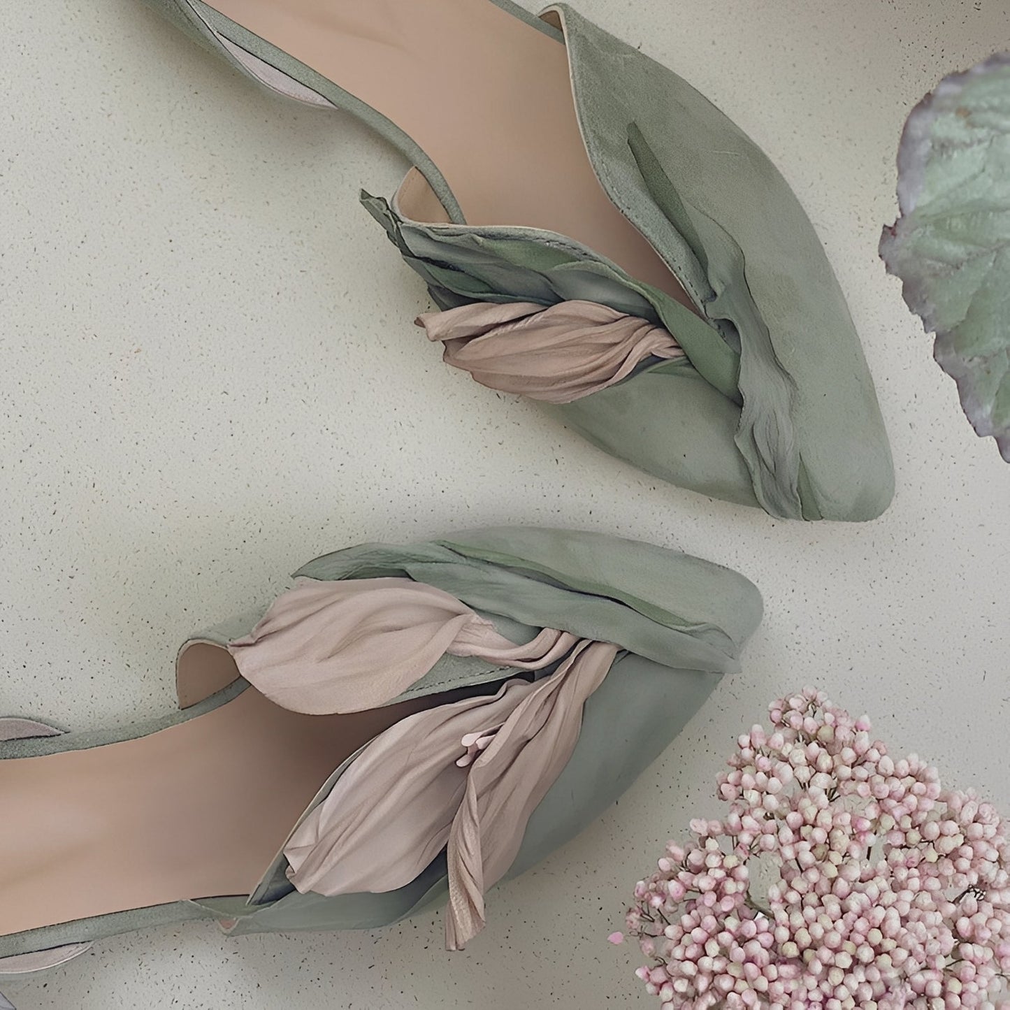 Jennifer - Elegante flache Damenschuhe mit Blumenmuster