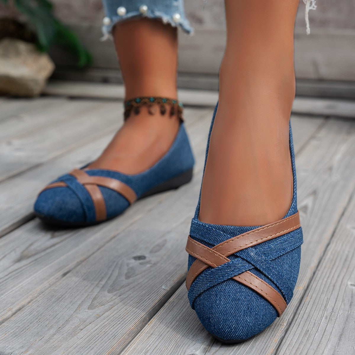 Leora - Elegante Damenschuhe mit Kreuzriemen