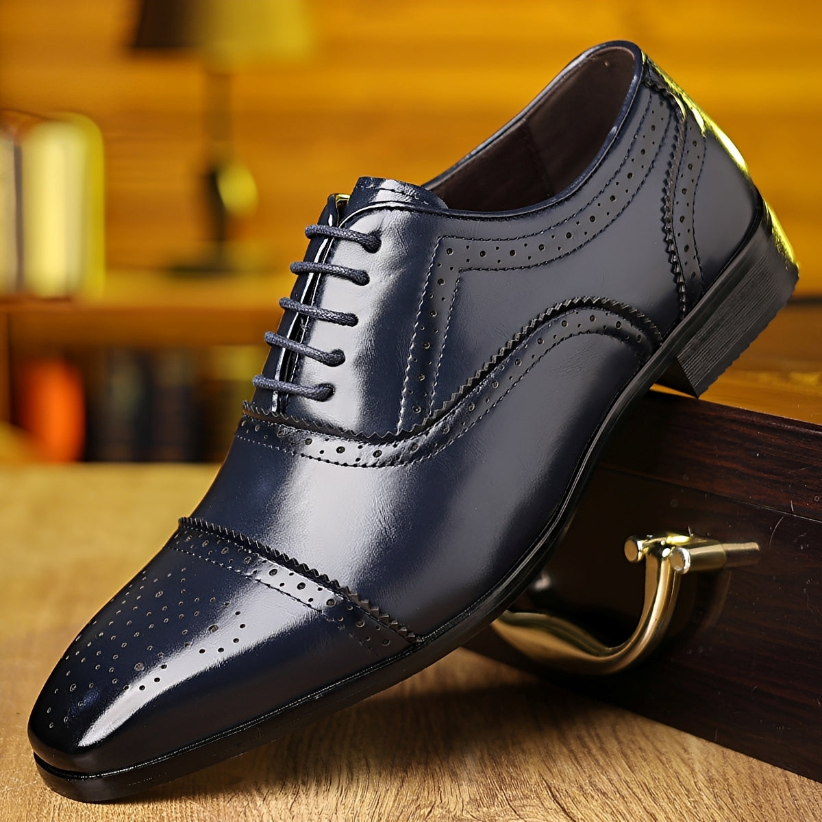 Ronan - Retro-Herrenschuhe mit spitzem Design
