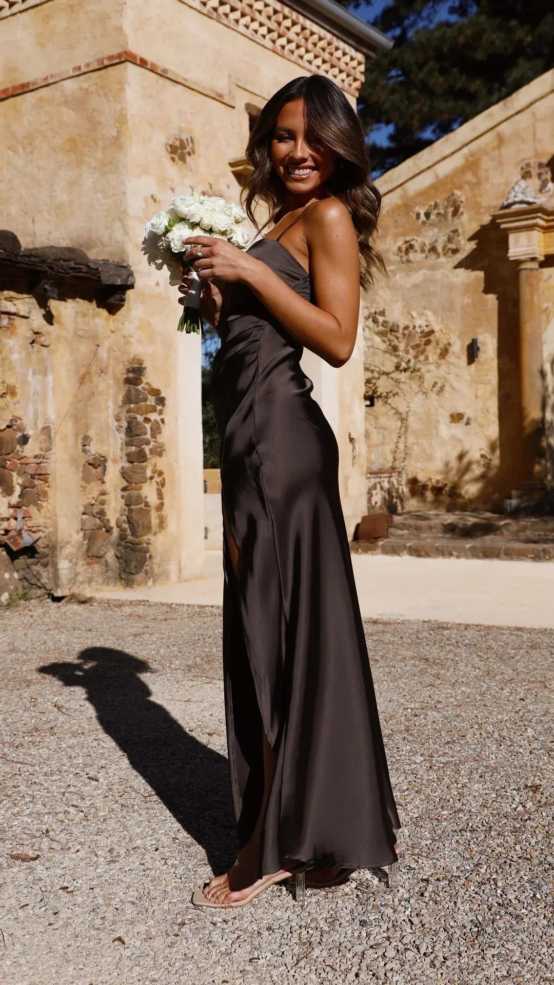 Asha - Stilvolles Maxikleid mit Seitenschlitz
