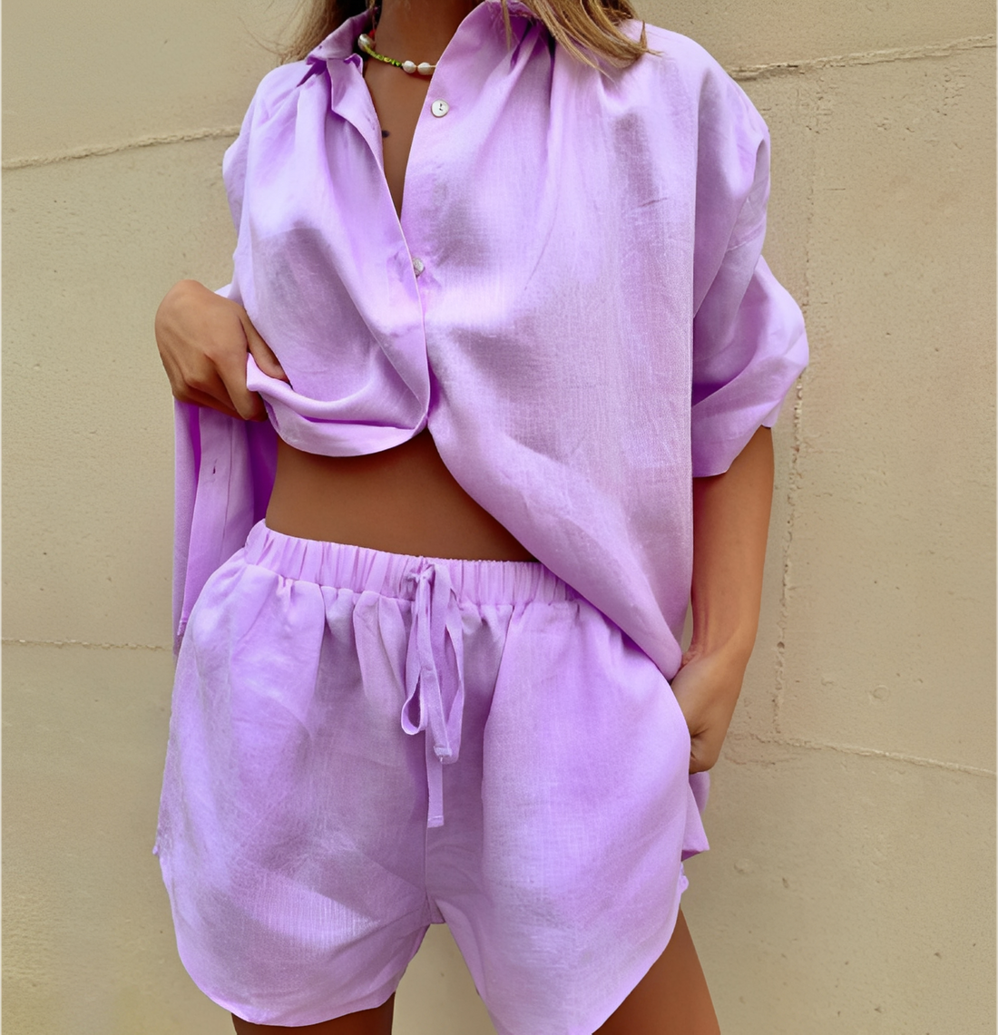 Abbie - Komfortables Damen-Set mit weitem Hemd und Shorts