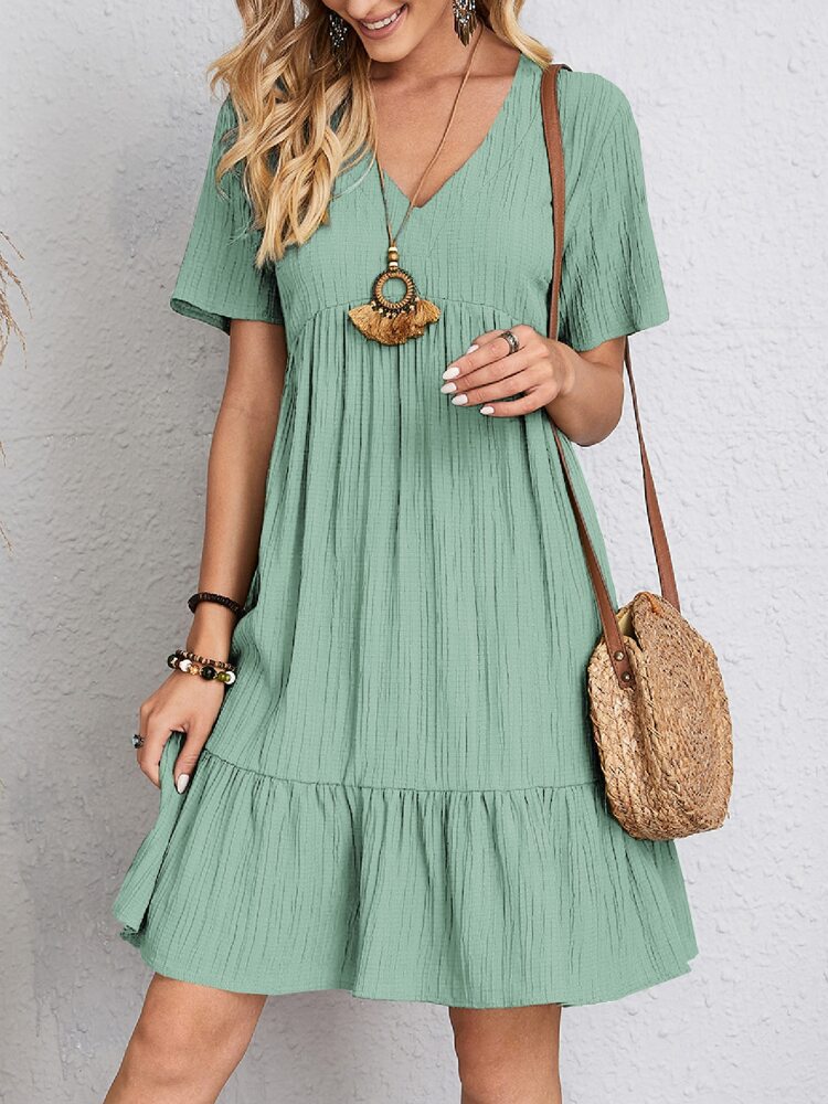 Rosie - Traditionelles Kleid mit V-Ausschnitt