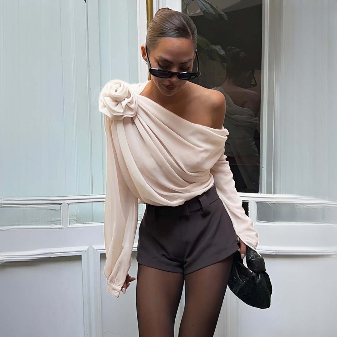 Ellise - Stilvolle asymmetrische Bluse