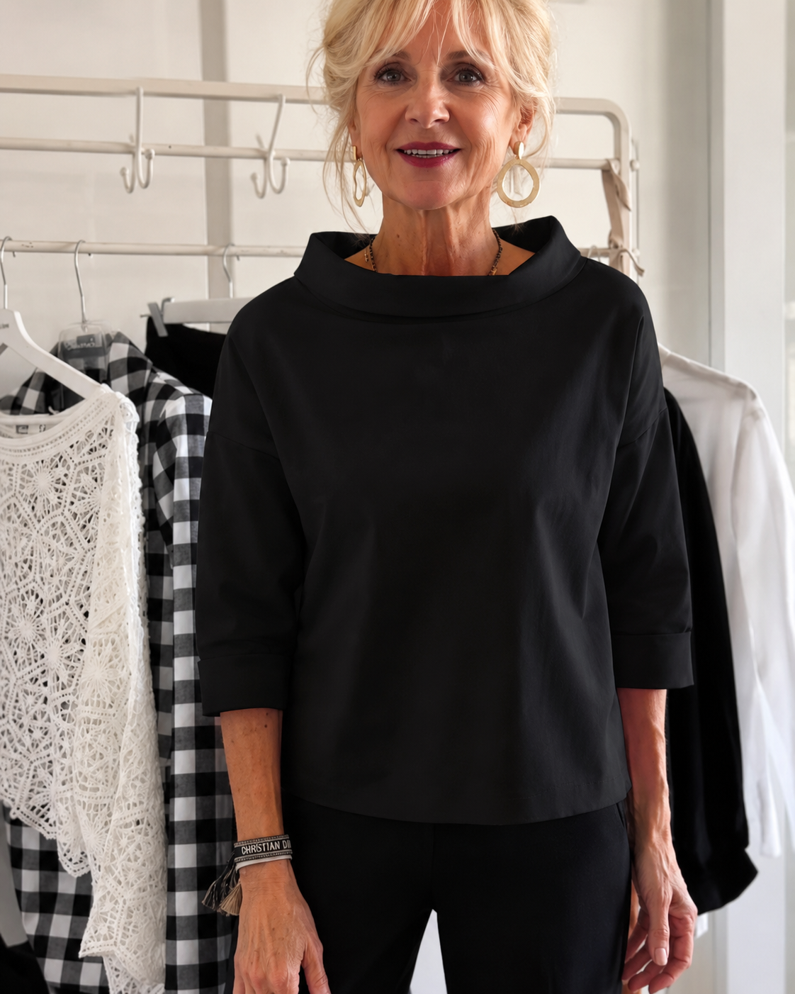 Elone - Stilvolle lockere Bluse mit Kragen