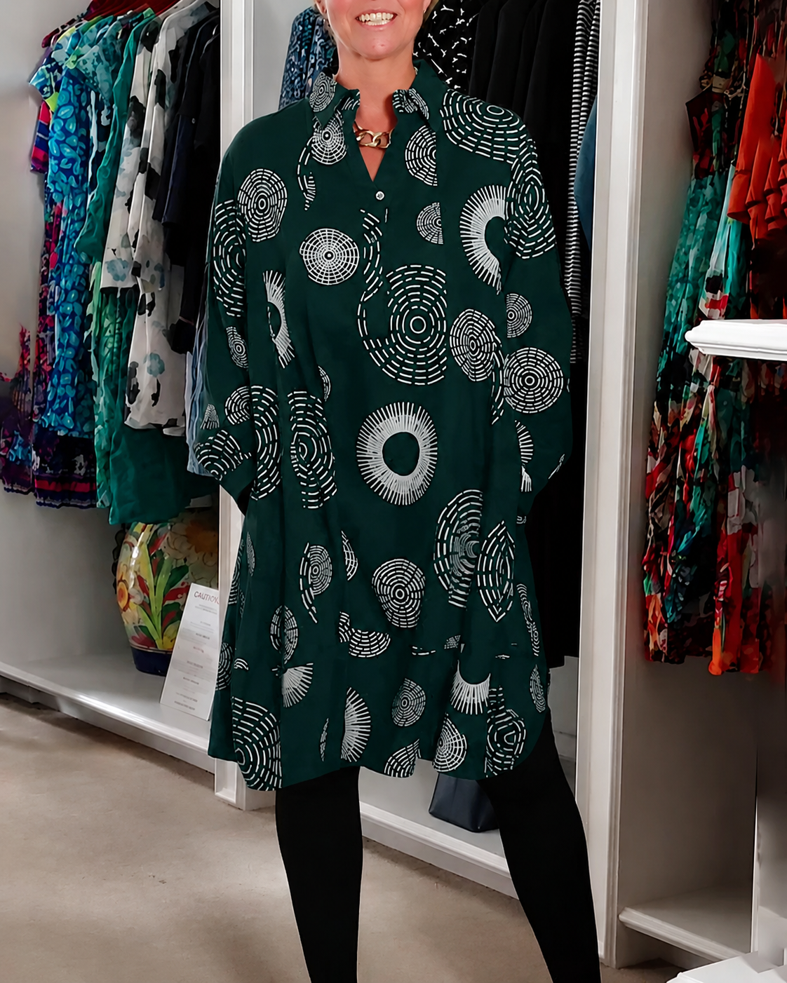Sharonda - Elegantes Kleid mit legerem Schnitt