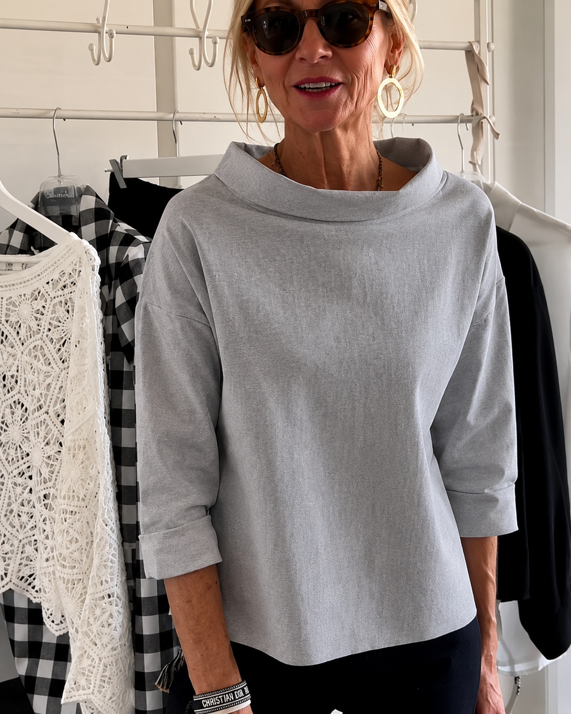 Elone - Stilvolle lockere Bluse mit Kragen