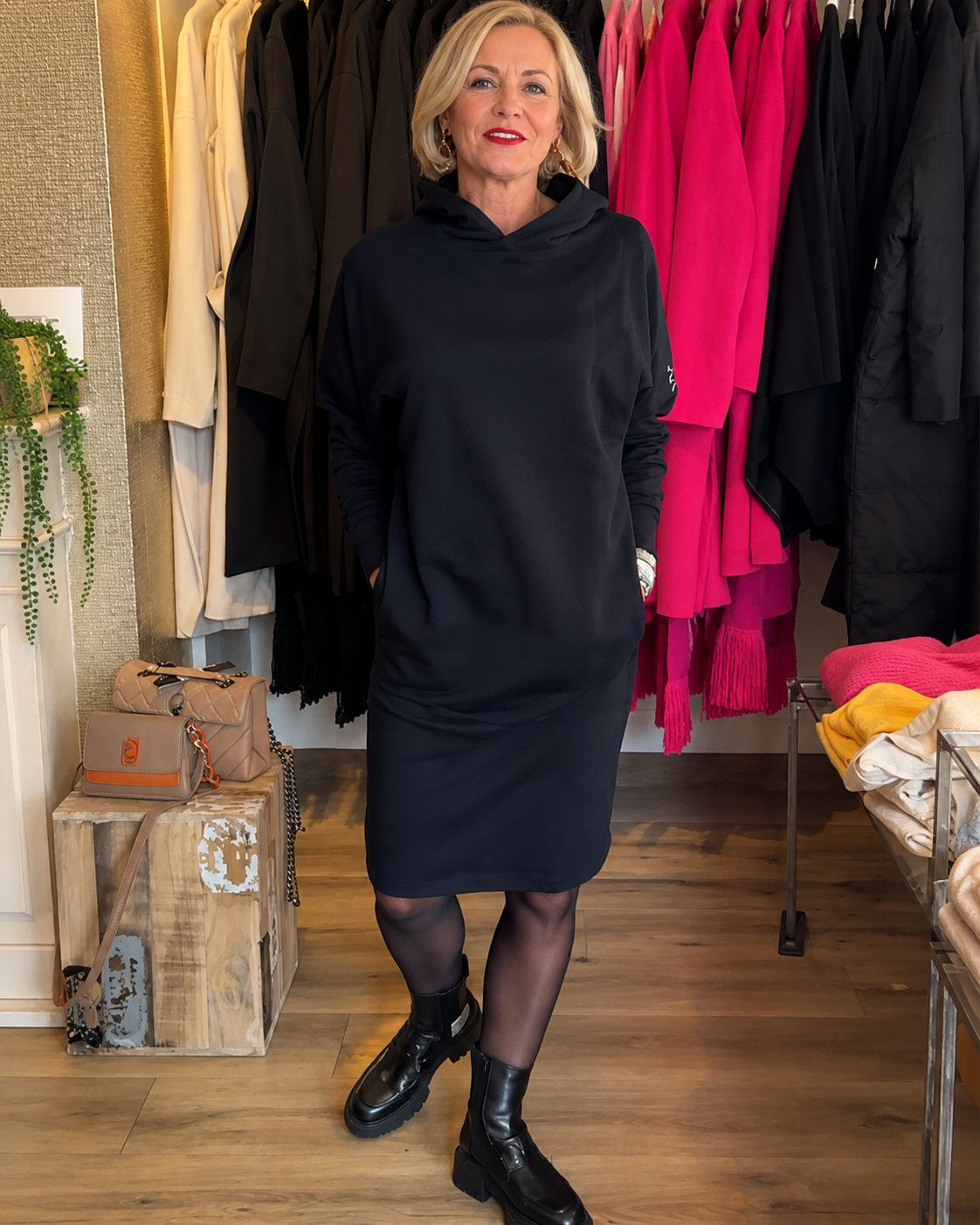 Annette - Elegantes Hoodie-Kleid