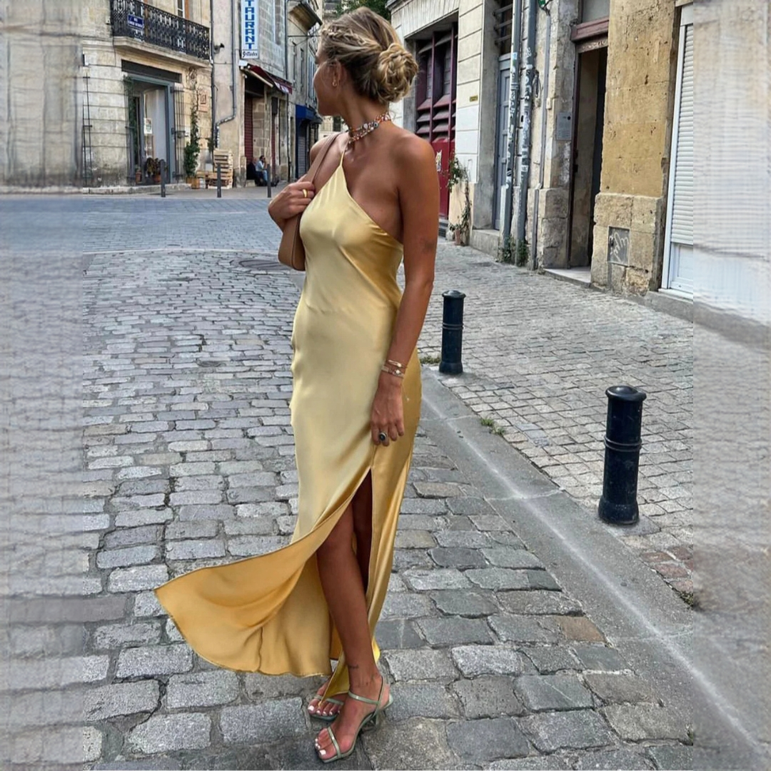 Arcelie - Stilvolles und schickes langes Kleid
