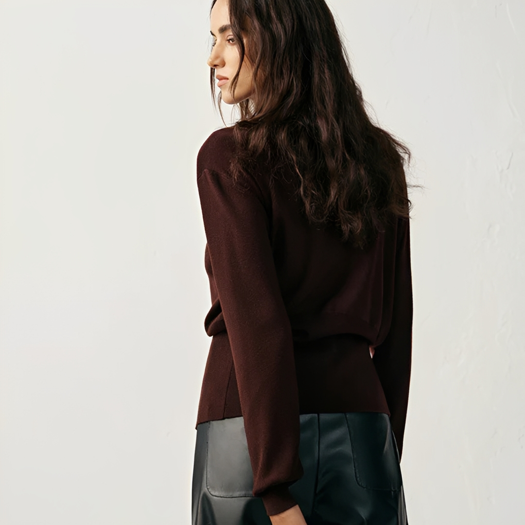 Kisha - Schicke V-Ausschnitt Jacke