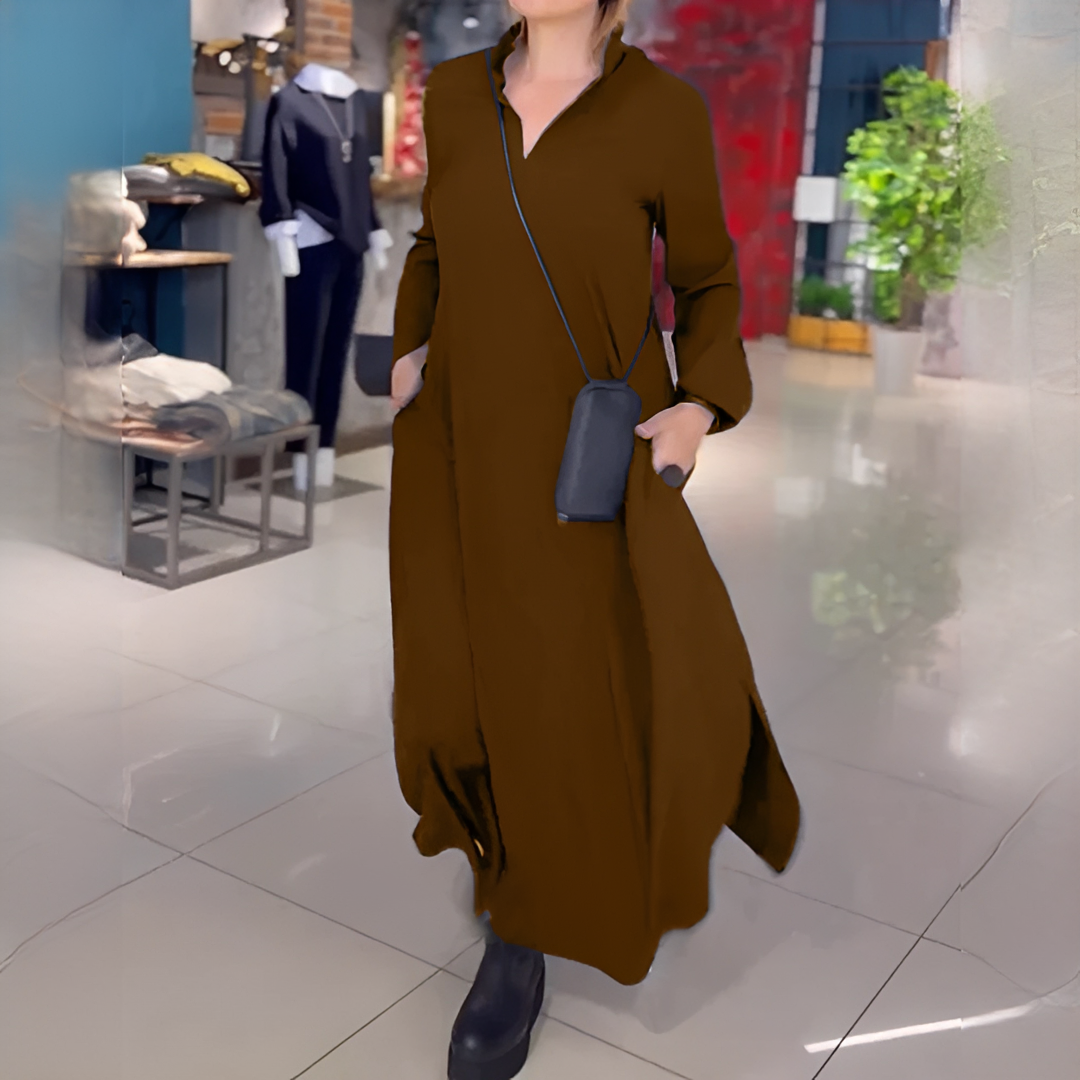 Cassie - Lang geschnittenes, weites Kleid mit Ärmeln