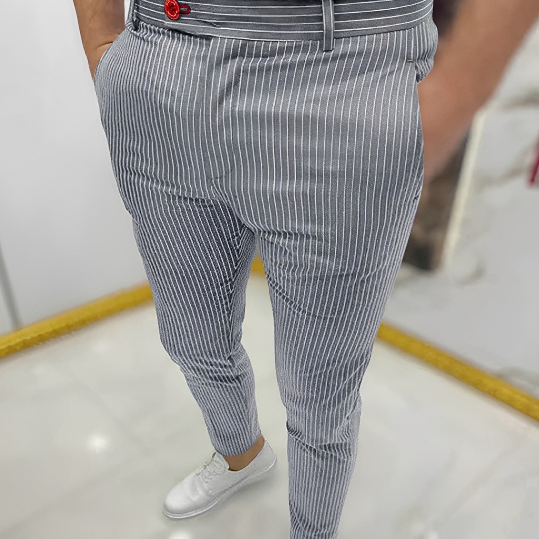 Ezekiel - Lässige Slim Fit Hose