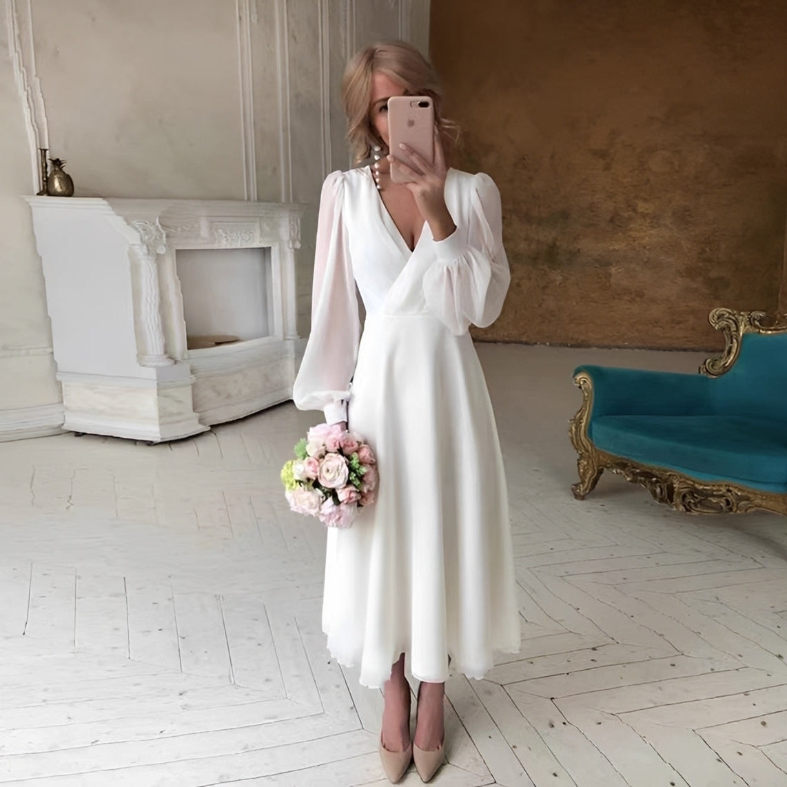 Carla - Stilvolles Langarmkleid mit sanftem Design für Damen