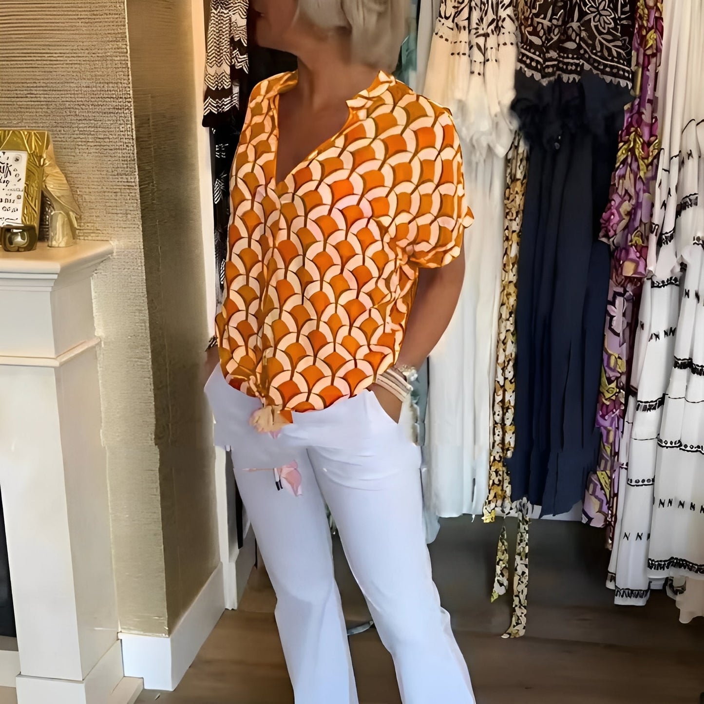 Leona - Elegantes Damenoberteil mit Design