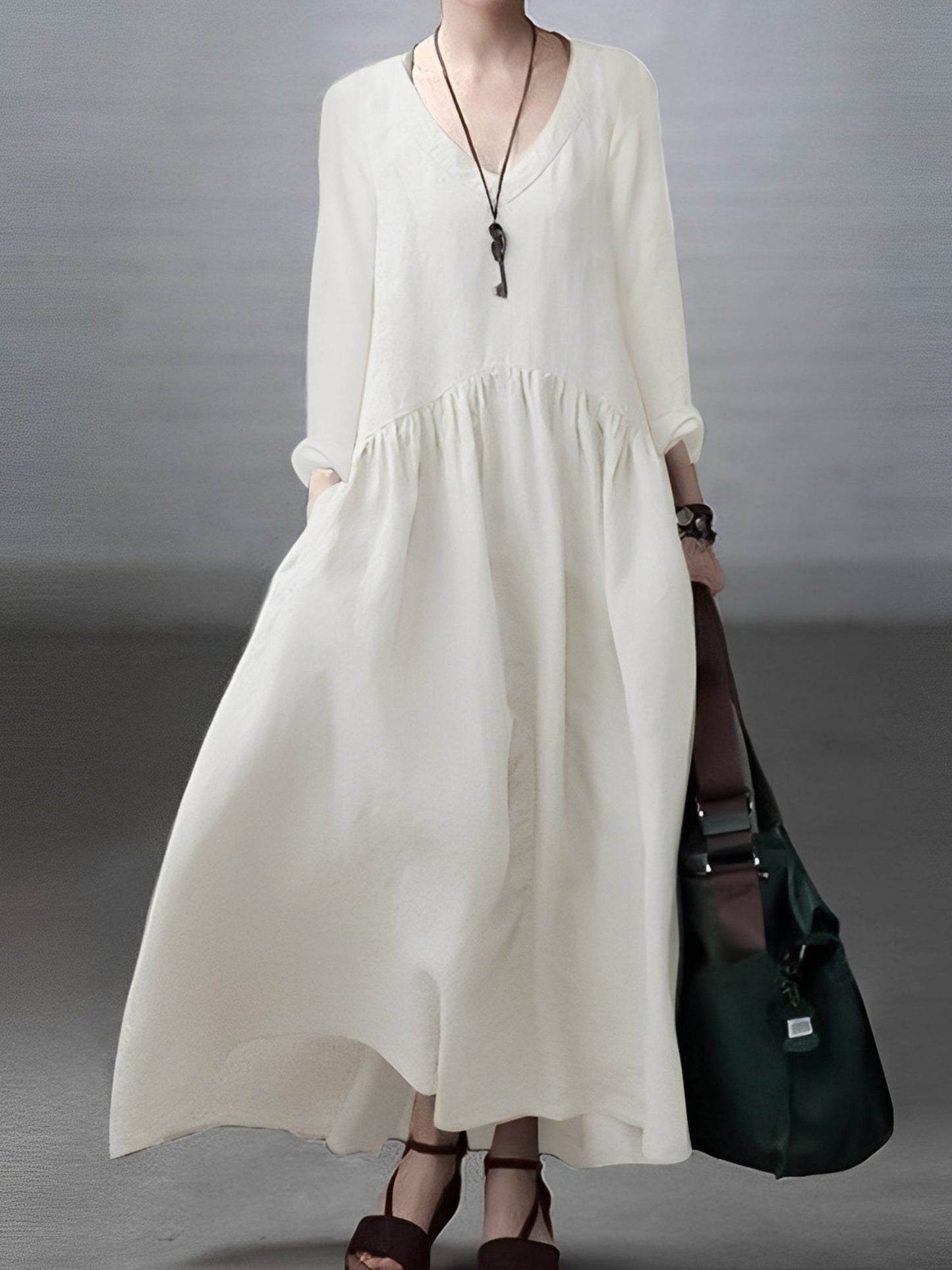 Lindy - Locker sitzendes, komfortables Kleid mit V-Ausschnitt für Damen