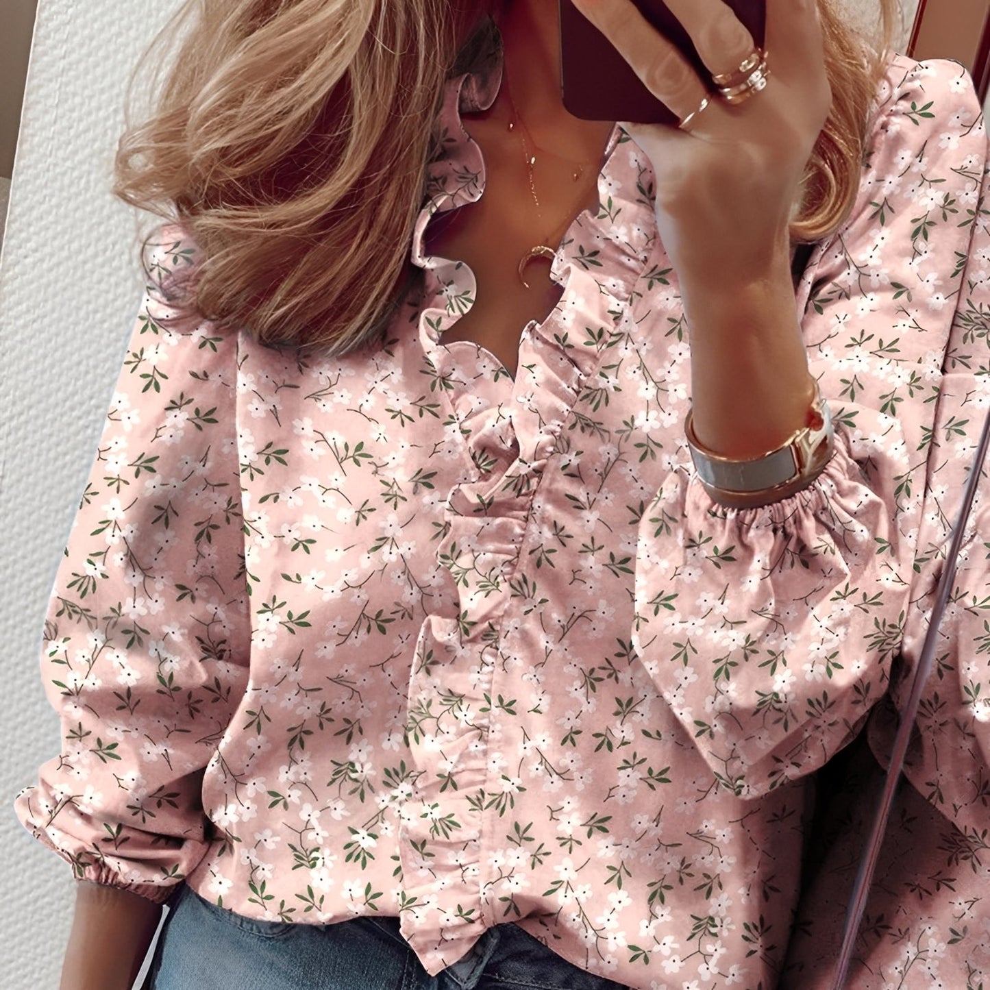 Martha - Stilvolle Rüschenbluse mit V-Ausschnitt für Damen