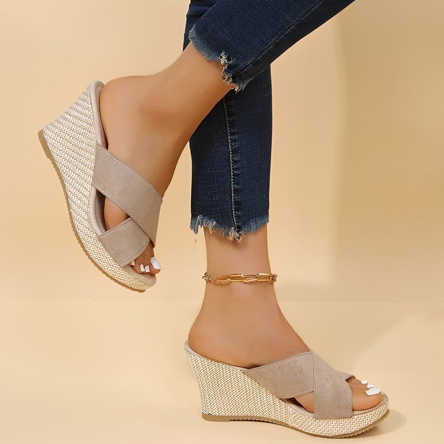 Julie - Trendige und komfortable Damen-Keilsandalen