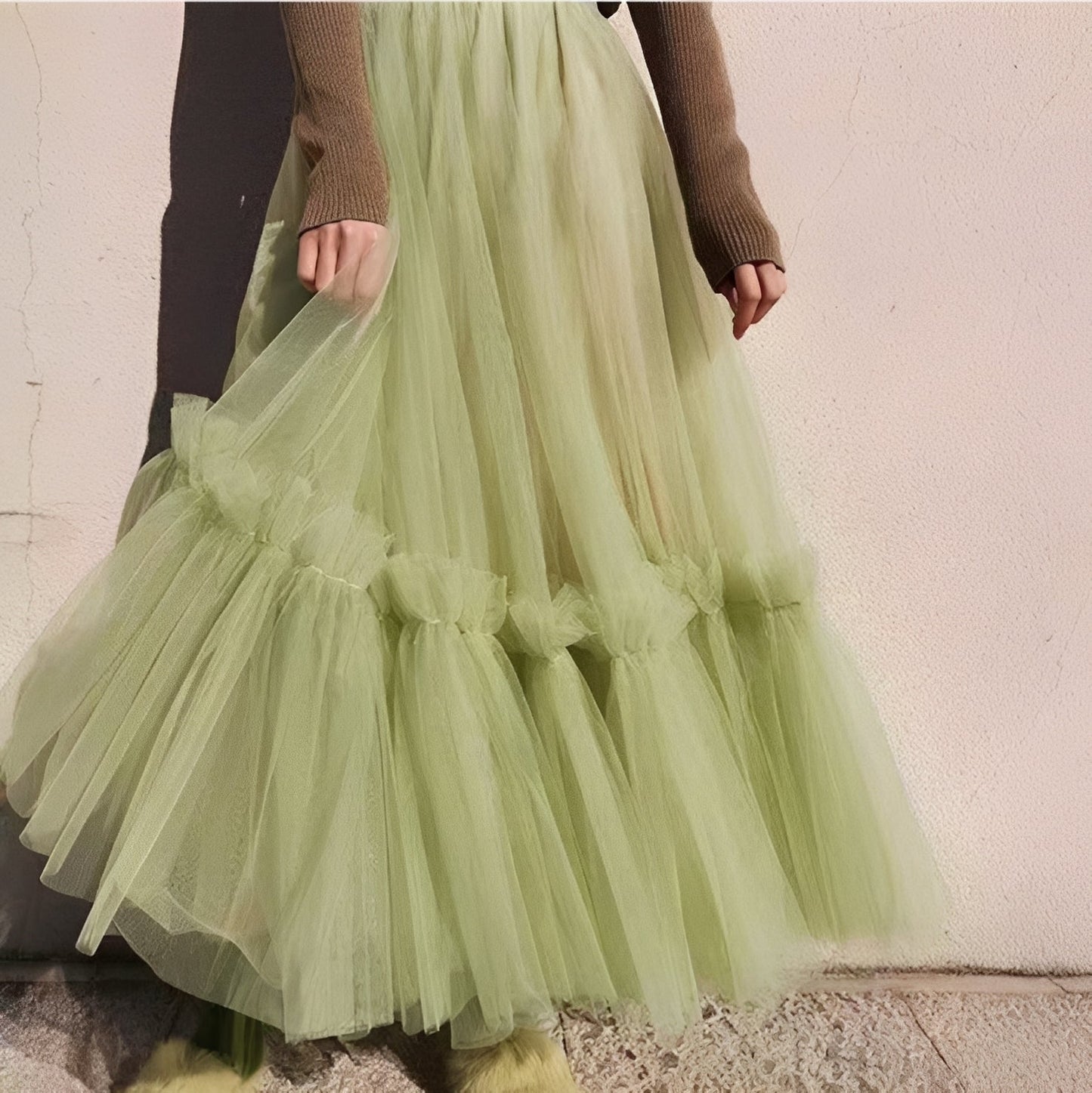 Madeline - Eleganter Damenrock mit Volants