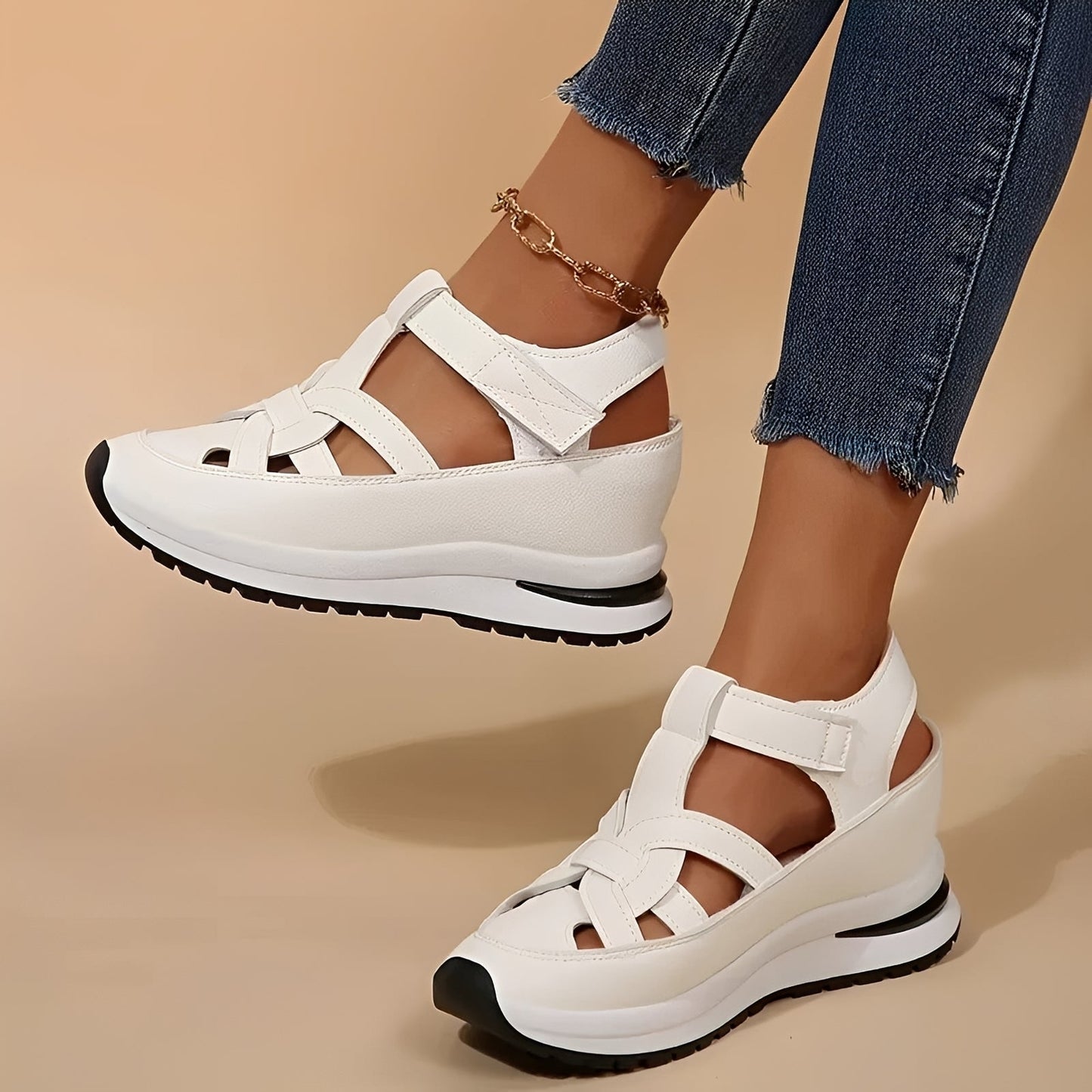 Zuzanna - Bequeme Sandalen mit Keilabsatz