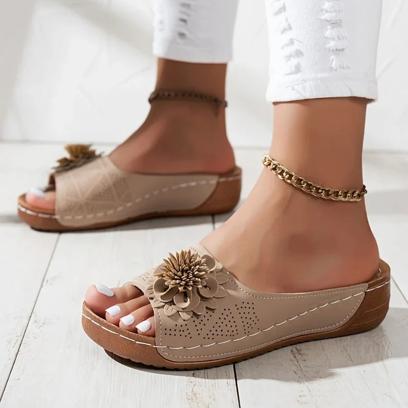 Jeevan - Komfortable dicke Sandalen