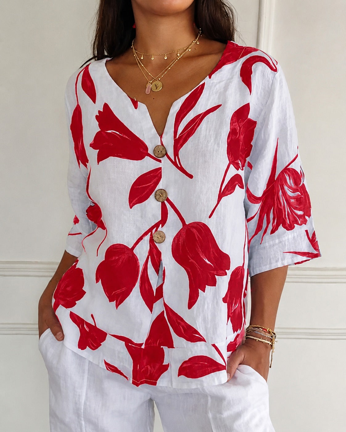 Chiara - Schicke Bluse mit Blumenschleife