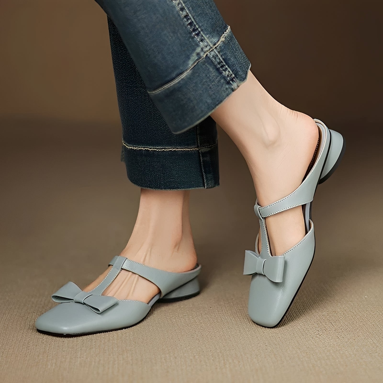 Jean - Stilvolle Mules mit Schleife