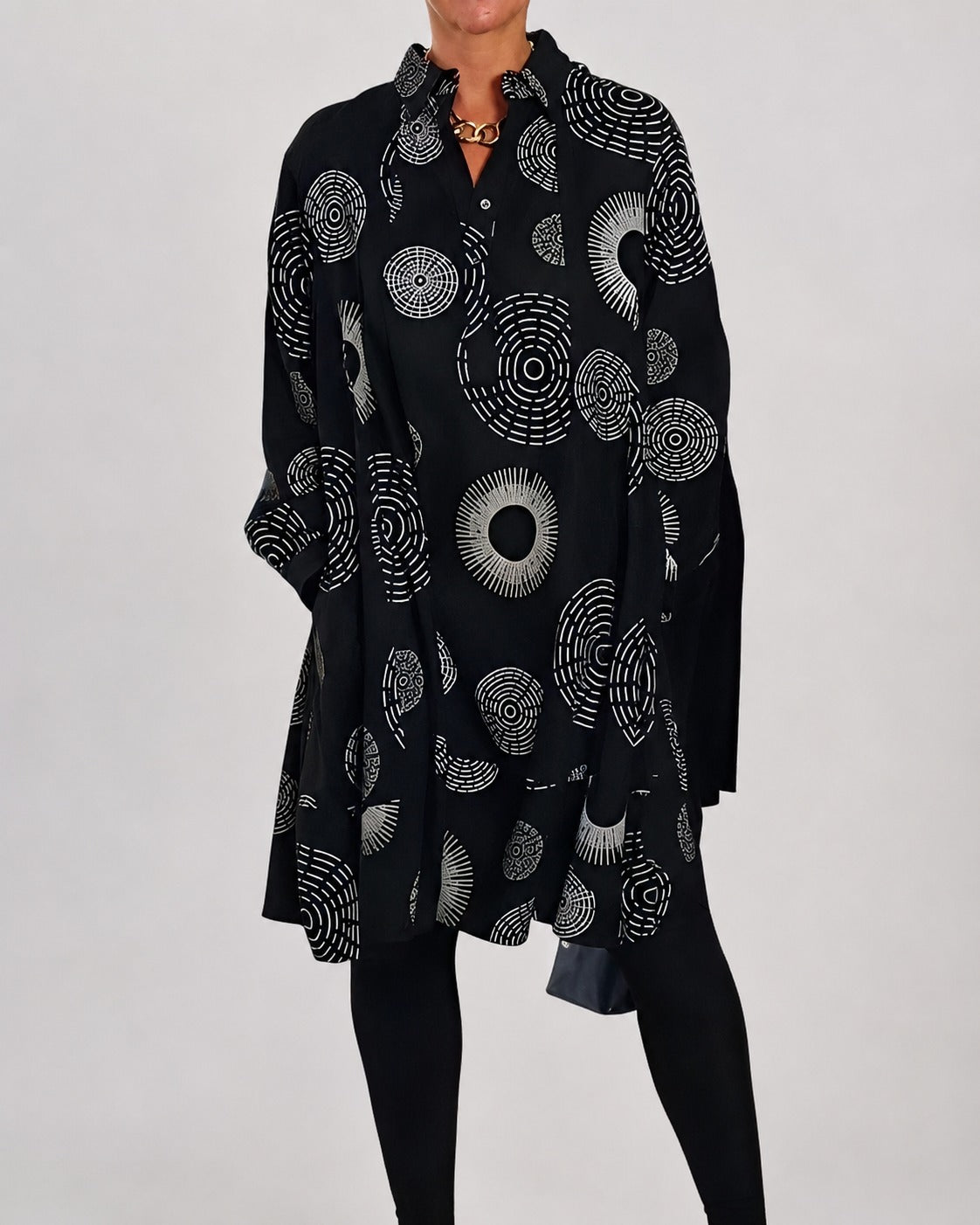 Lacie - Komfortables Kleid mit Kragenakzent