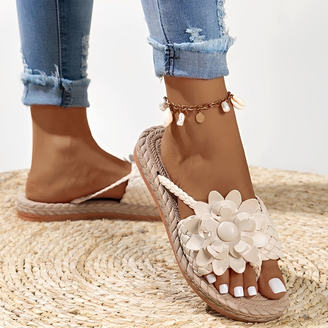 Saira - Komfortable Geflochtene Flip-Flops