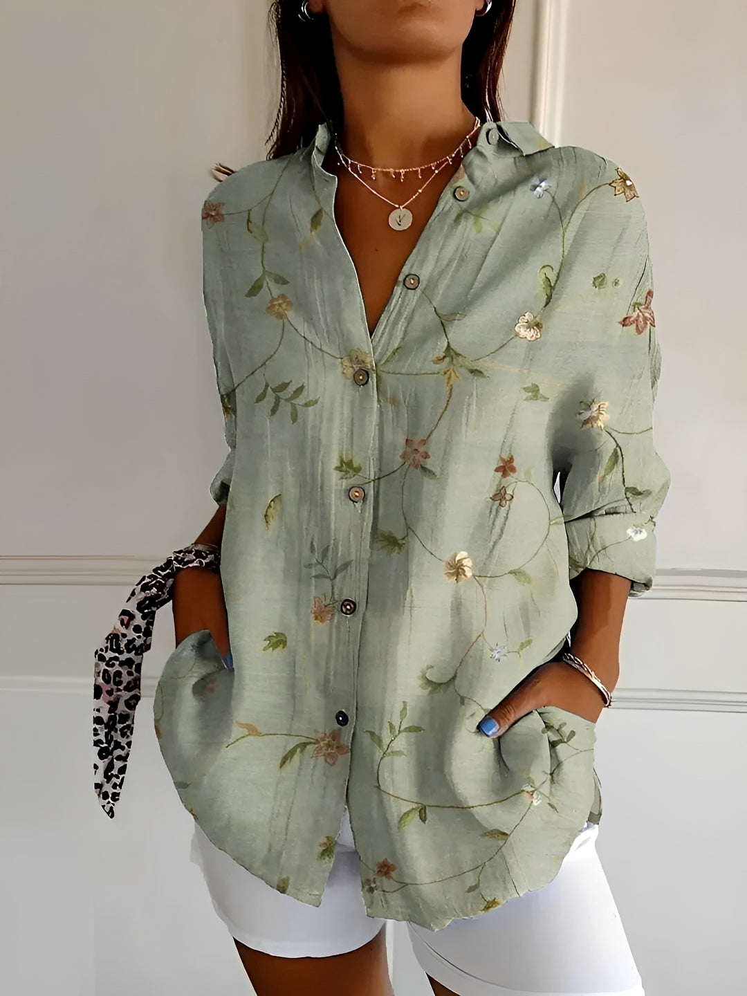 Chantelle - Stilvolle Damenbluse mit Knopfleiste