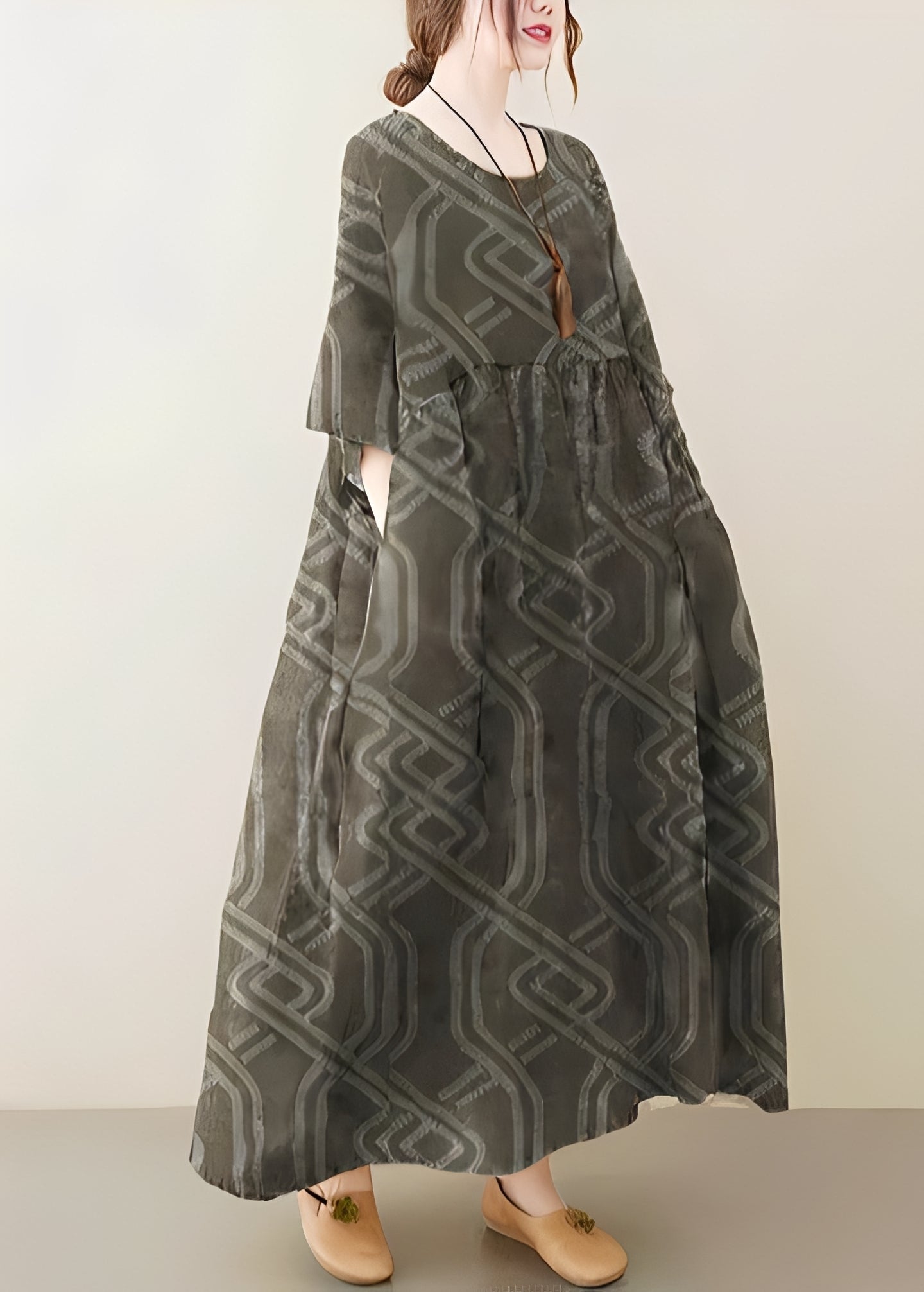 Mariam - Elegantes, locker sitzendes Damenkleid mit weitem Rock